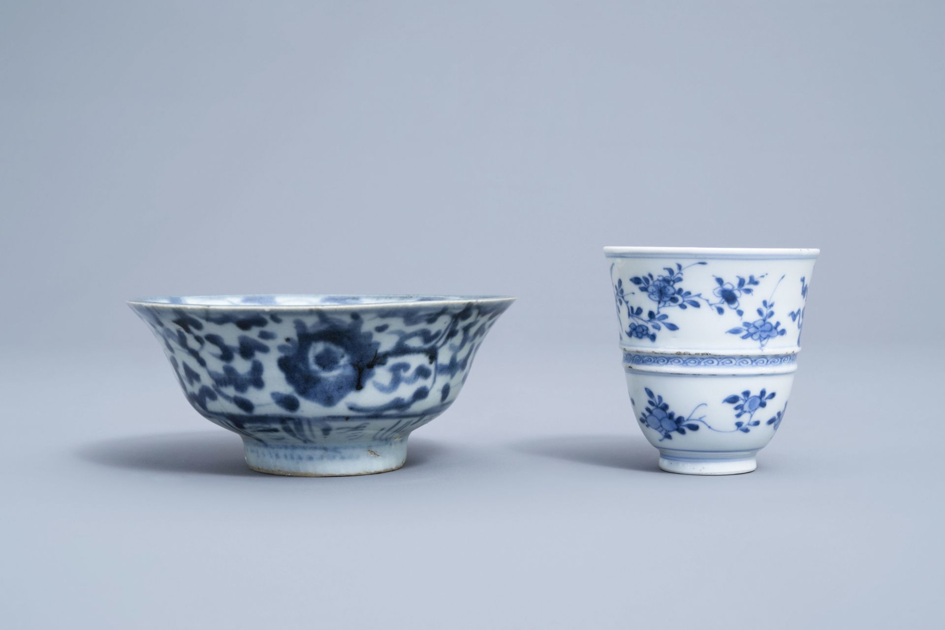 A varied collection of Chinese blue and white porcelain, 18th C. and later - Image 21 of 54