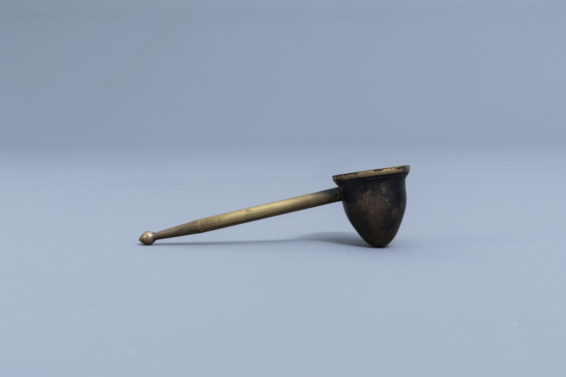 A large and varied collection of opium tools, China, 19th/20th C. - Image 17 of 22