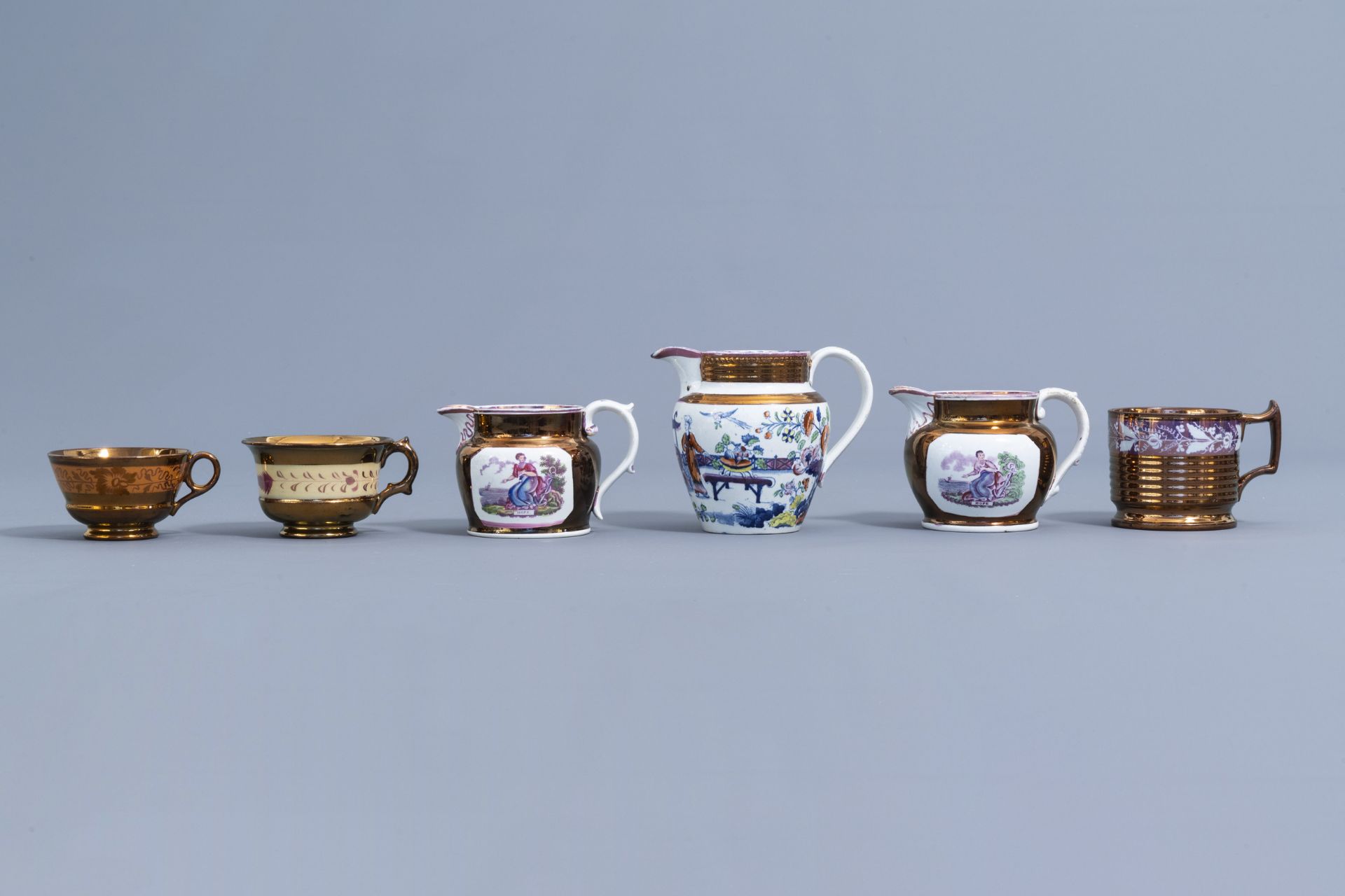 A varied collection of English lustreware items, 19th C. - Image 20 of 44