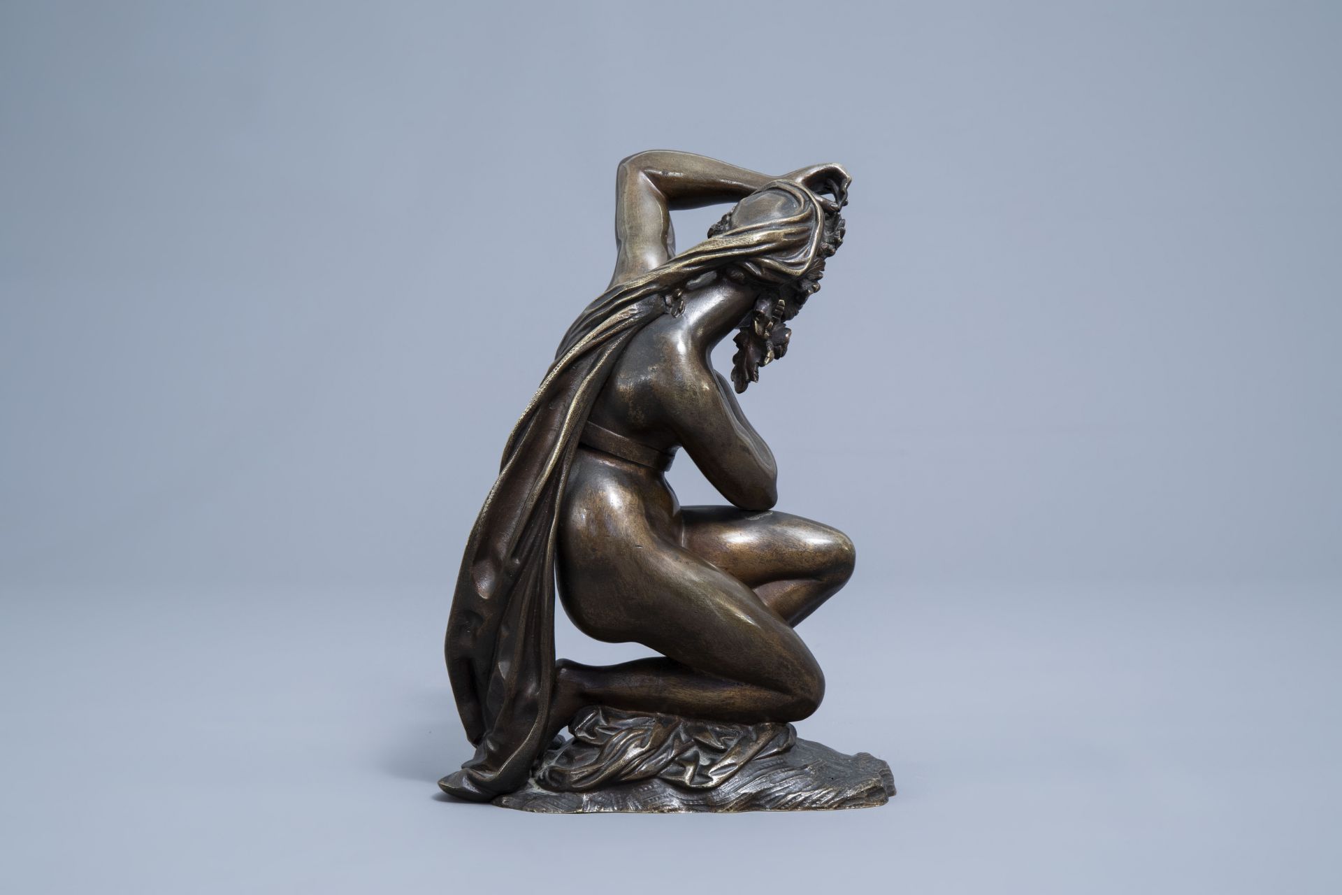 French school: Diana bathing, patinated bronze, 19th C. - Image 4 of 7