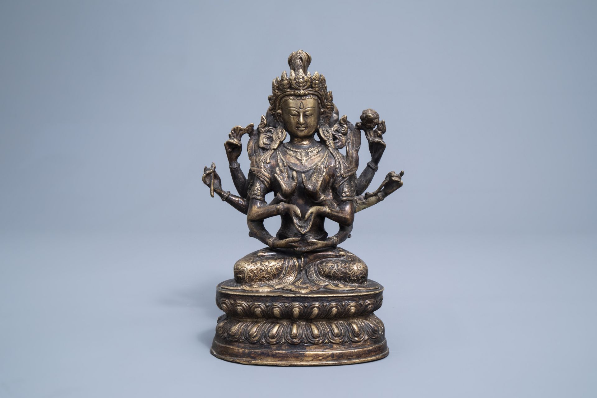 Three large Indian bronze figures depicting Ganesha and Shiva, 20th C. - Image 8 of 13