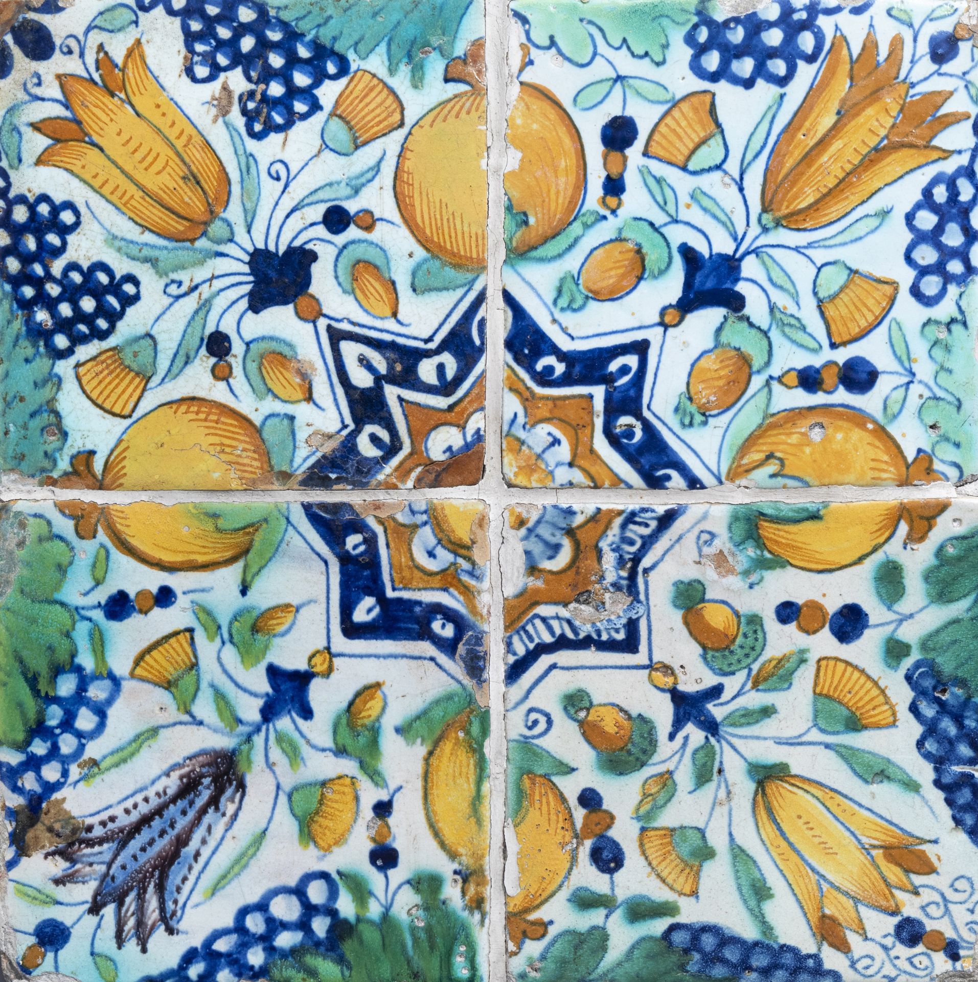 Sixteen Dutch Delft polychrome tiles with floral design, 17th C. - Bild 4 aus 9