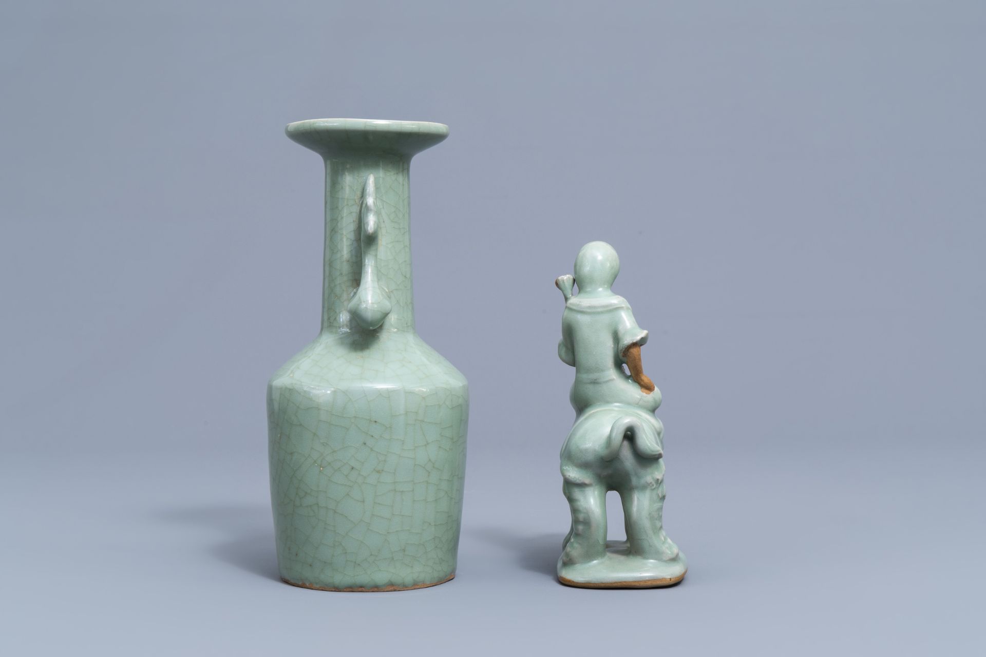 A varied collection of Chinese blue, white and celadon porcelain, Ming and later - Image 5 of 38