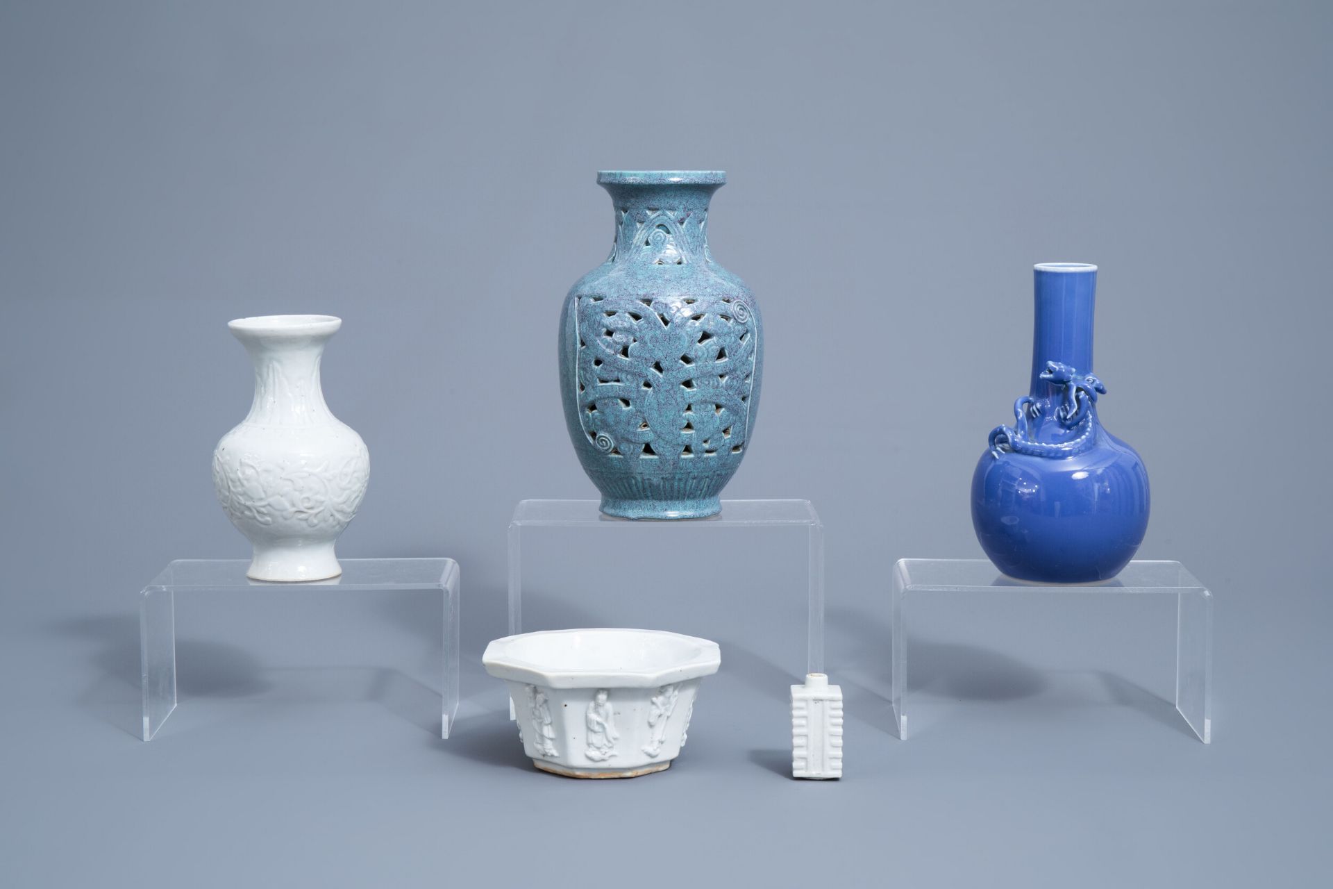 A varied collection of Chinese monochrome porcelain wares, 19th/20th C.