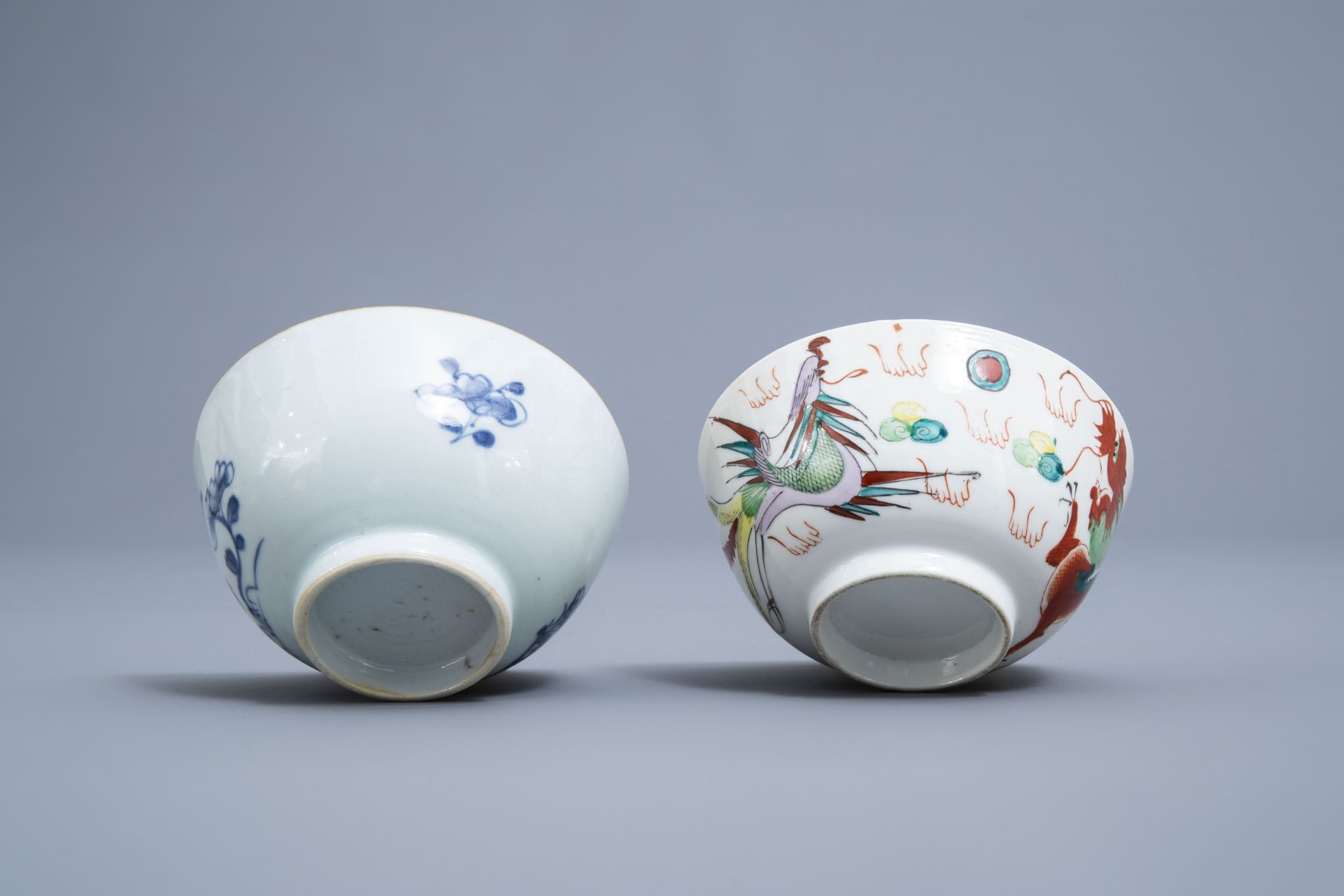 A varied collection of Chinese blue, white and famille rose porcelain, 18th C. and later - Image 11 of 42