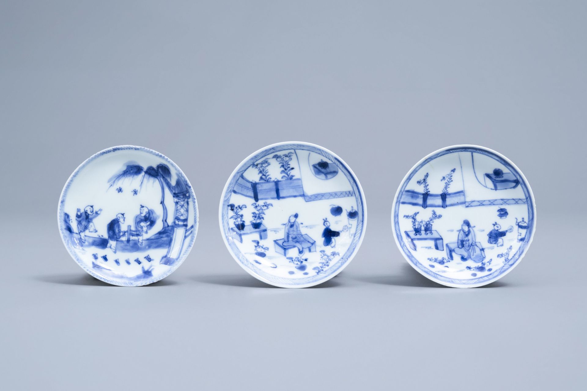 A varied collection of Chinese blue and white porcelain, 18th C. and later - Image 47 of 54