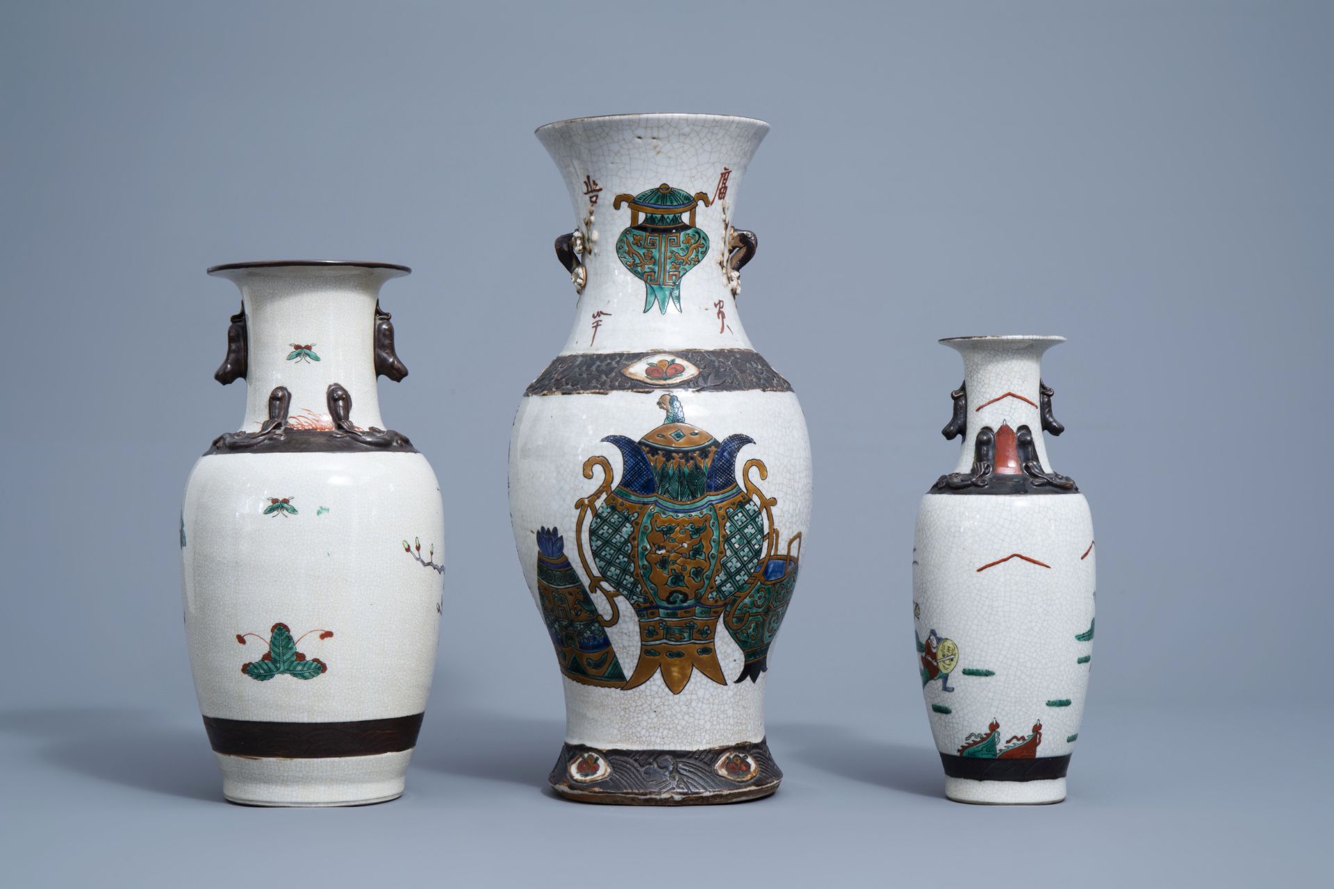 Seven various Chinese Nanking crackle glazed famille rose and verte vases, 19th/20th C. - Image 10 of 13