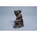 French school: Diana bathing, patinated bronze, 19th C.