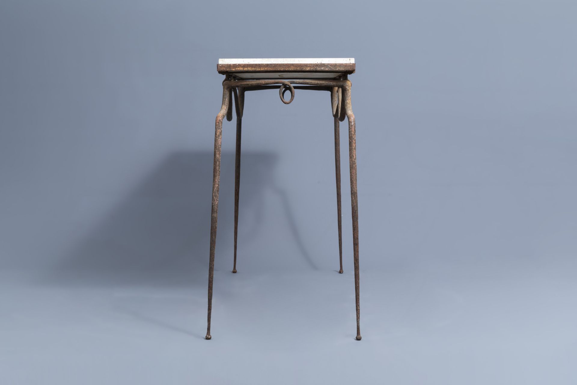 Attr. to RenŽ Prou (1889-1947): A wrought iron console with 'pierre de Bourgogne' top, mid 20th C. - Image 5 of 9