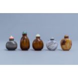 Ten Chinese glass, agate and hardstone snuff bottles, 20th C.