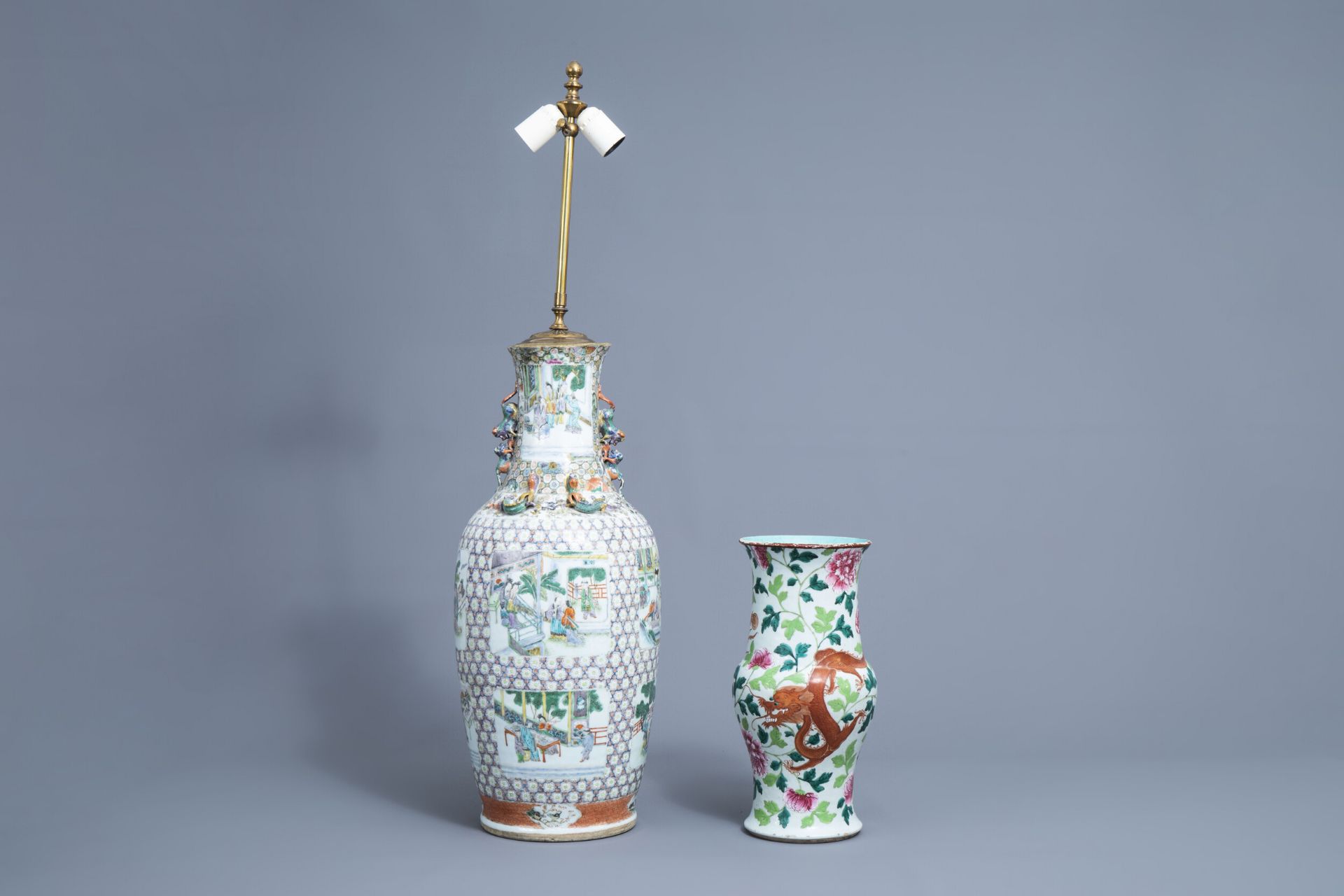 A Chinese famille verte vase and a famille rose yenyen 'dragon and phoenix' vase; 19th/20th C.