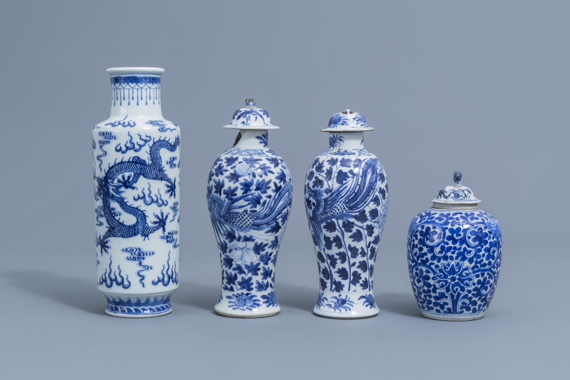A varied collection of Chinese blue and white porcelain, 19th C. - Image 6 of 18