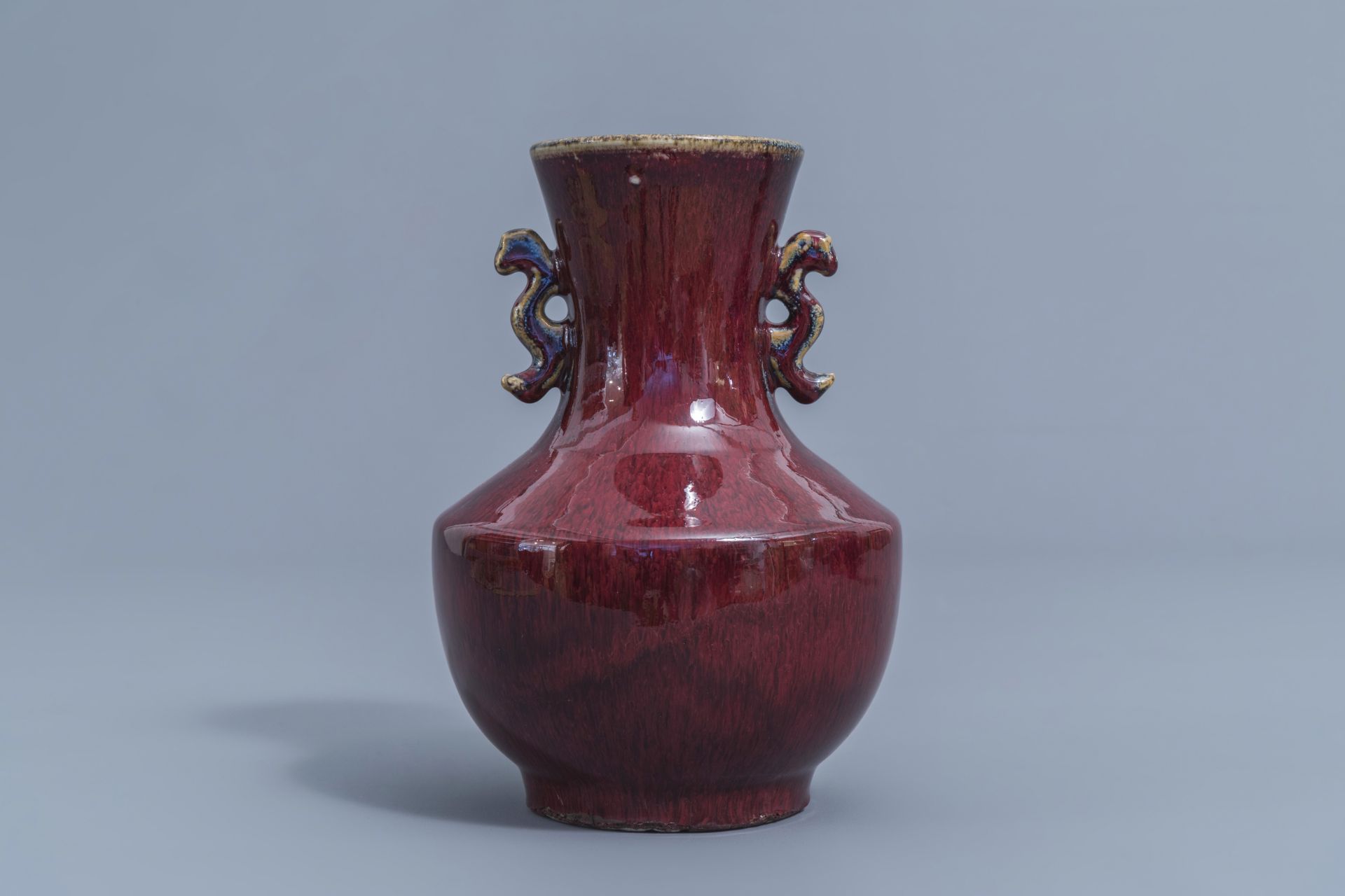 A Chinese flambŽ glazed 'hu' vase, 20th C. - Image 3 of 6