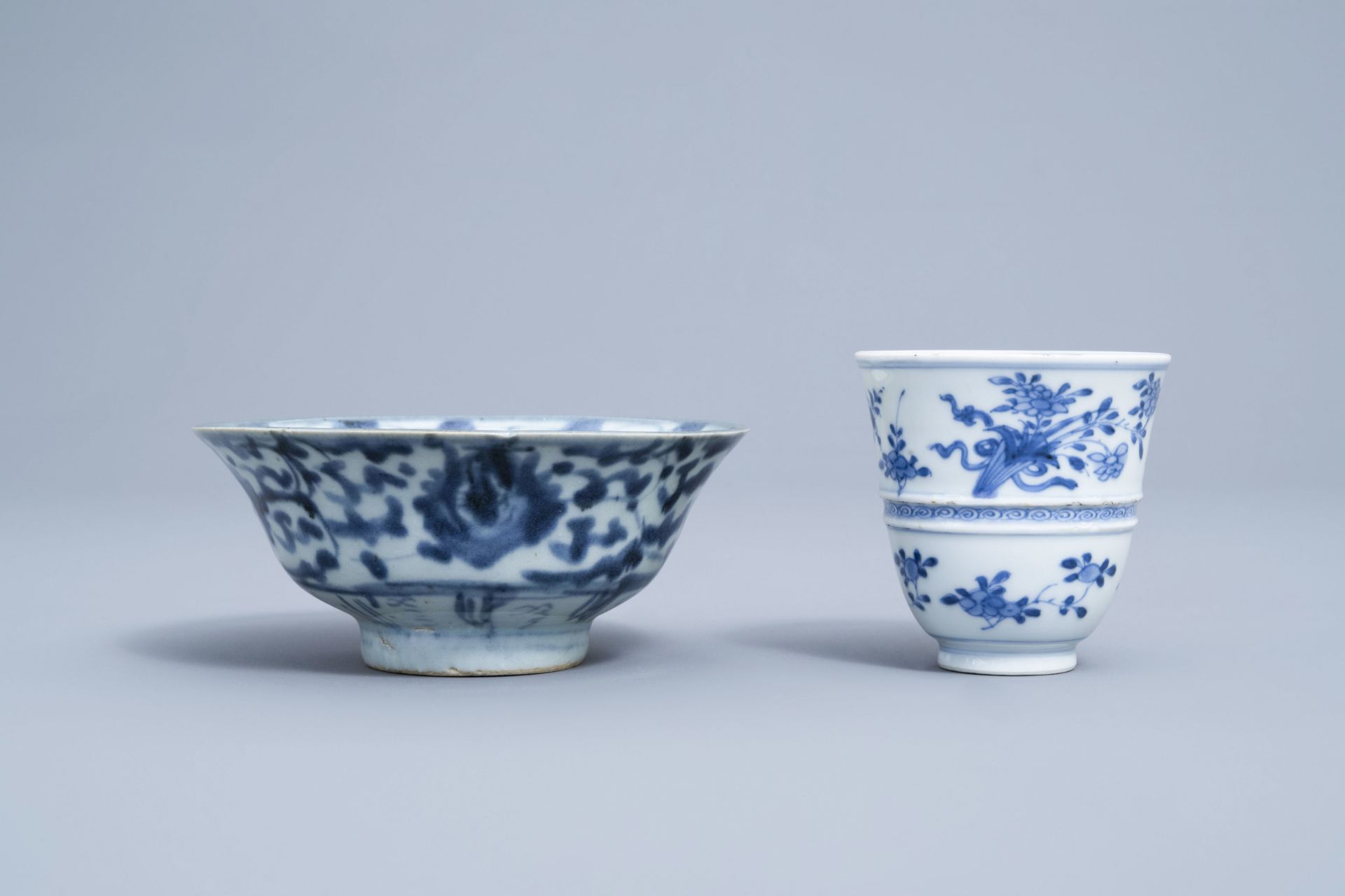 A varied collection of Chinese blue and white porcelain, 18th C. and later - Image 20 of 54