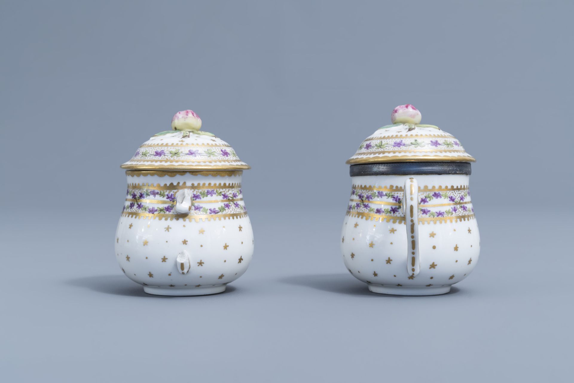 A pair of bue and white faience fine salts and five cream jars, Luxemburg and France, 18th/19th C. - Image 22 of 46