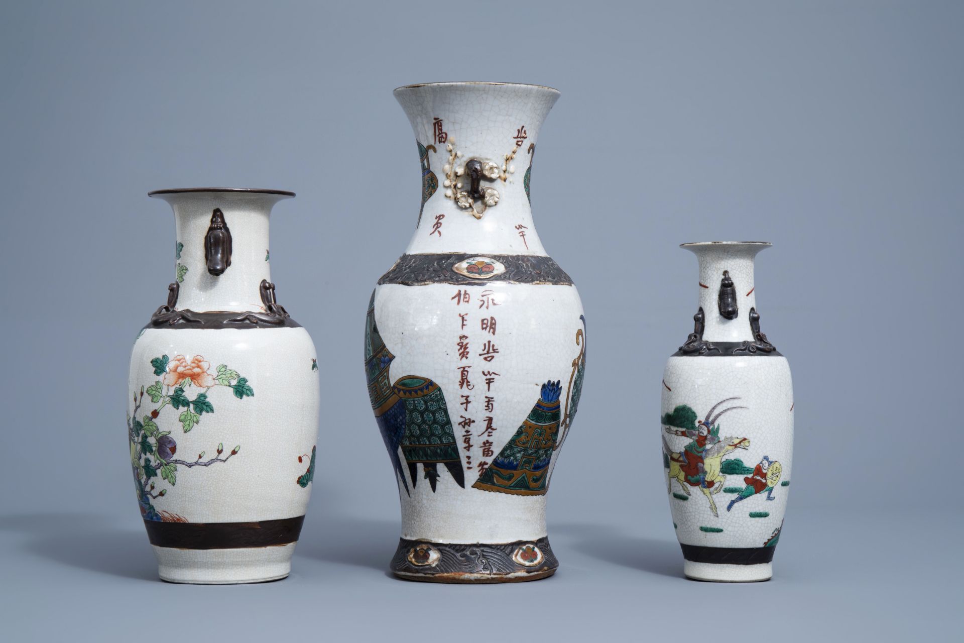 Seven various Chinese Nanking crackle glazed famille rose and verte vases, 19th/20th C. - Image 11 of 13