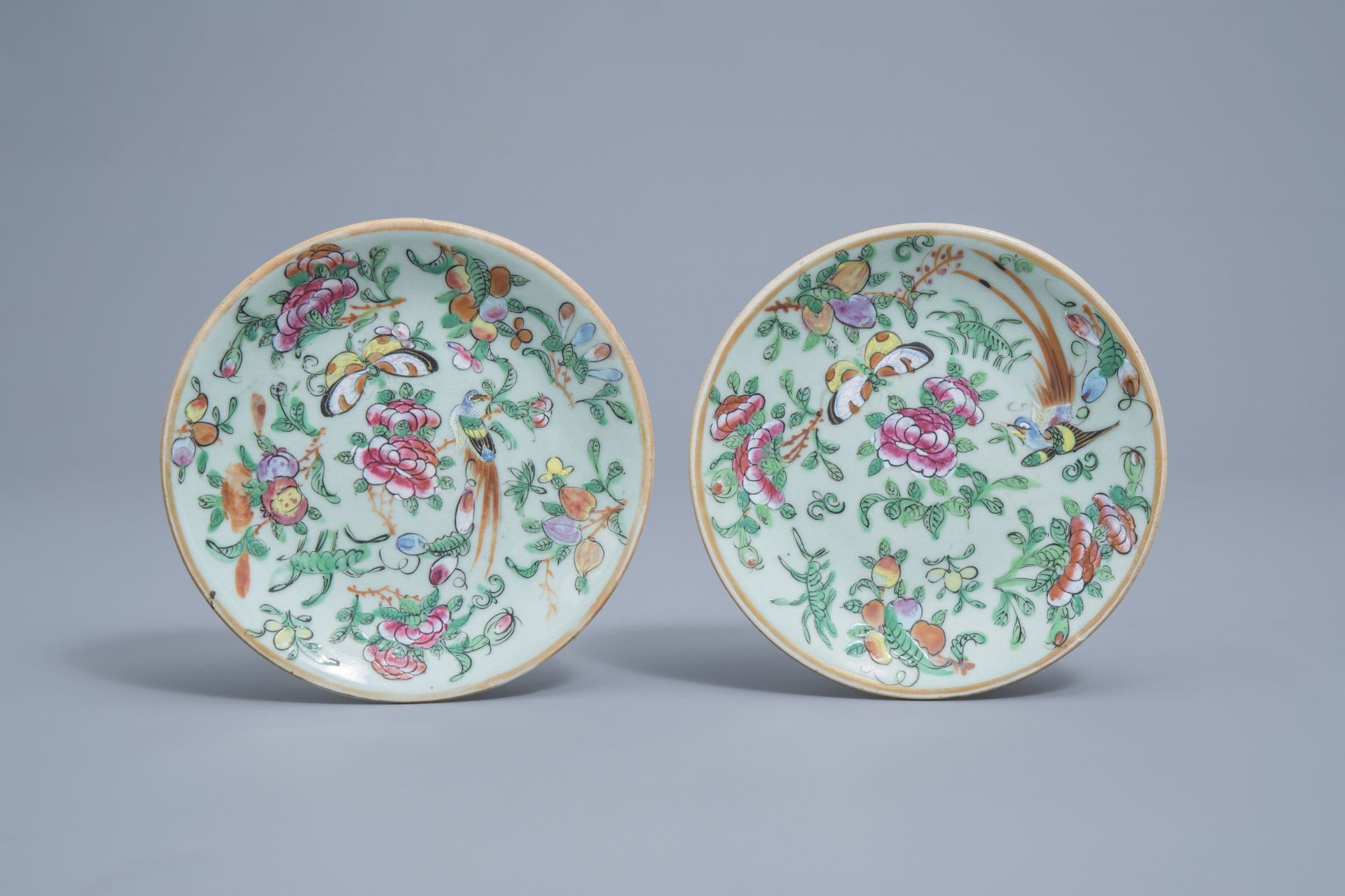 A varied collection of Chinse Canton and famille rose porcelain, 19th C. - Image 2 of 19
