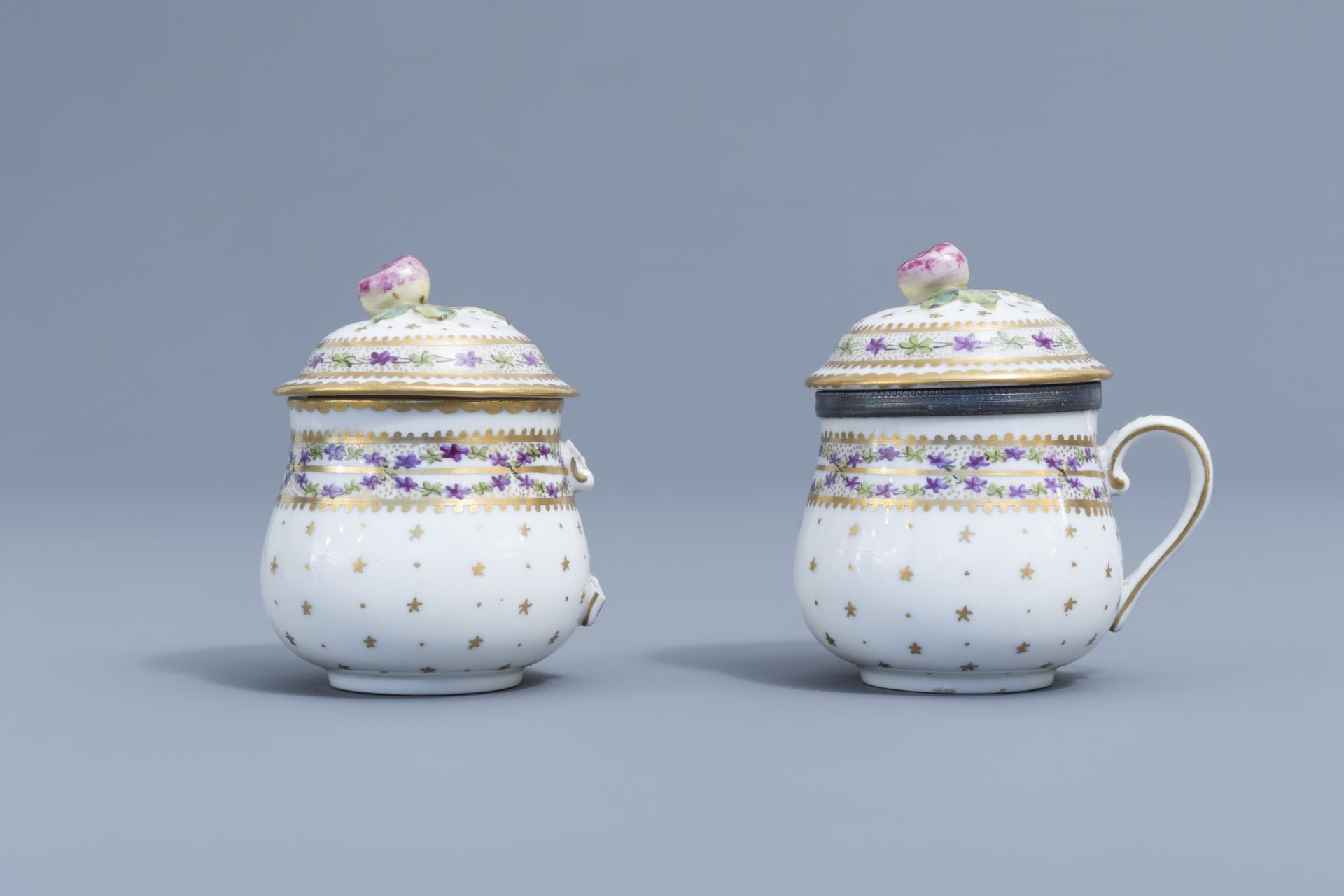 A pair of bue and white faience fine salts and five cream jars, Luxemburg and France, 18th/19th C. - Image 24 of 46