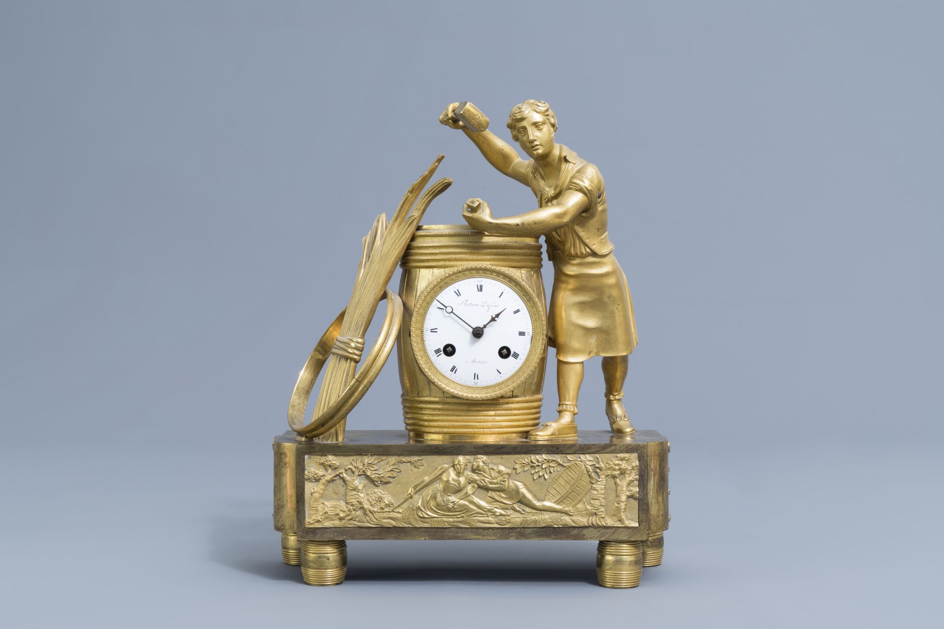 Two French gilt bronze mantel clocks, 19th C. - Image 2 of 18