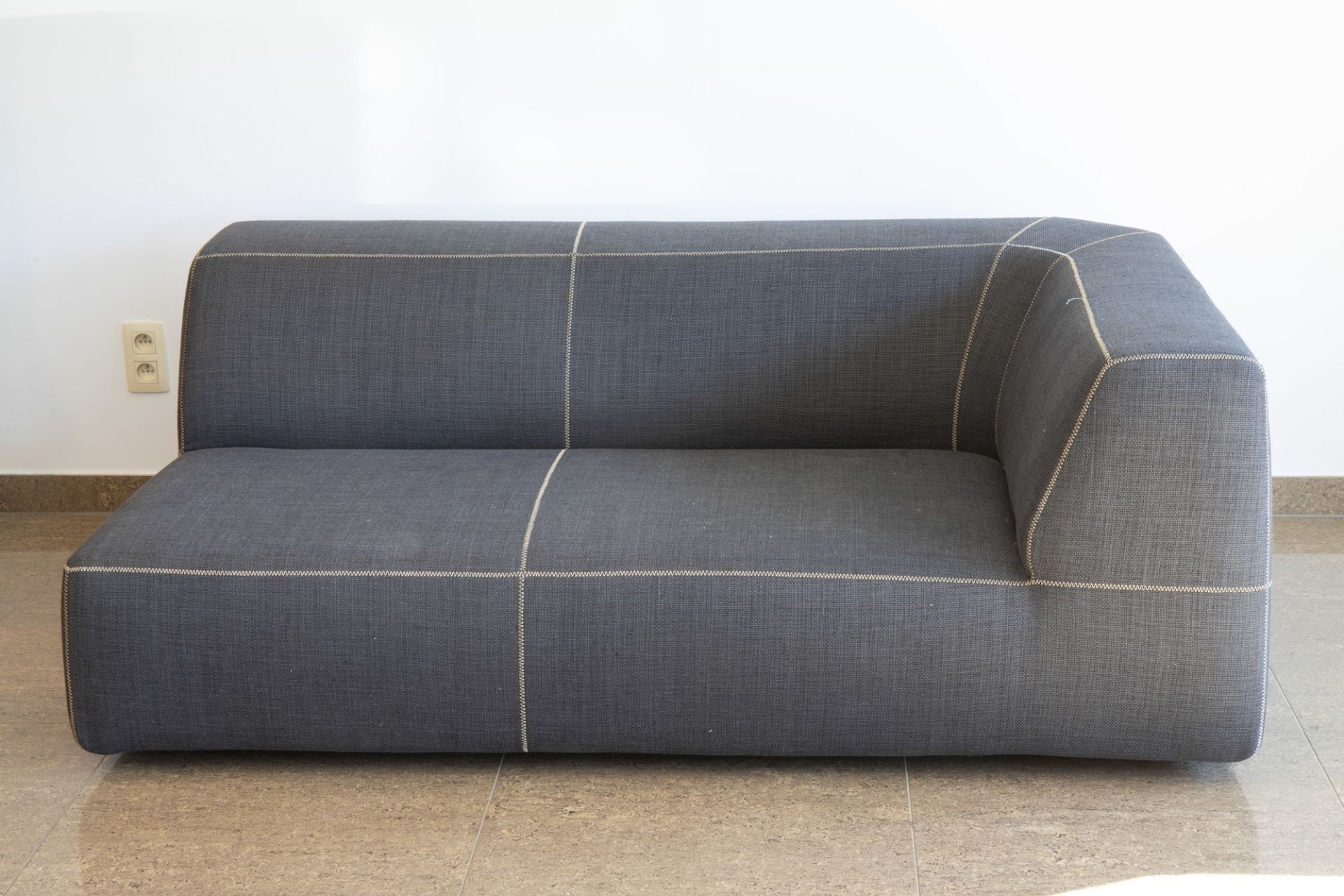 Patricia Urquiola (1961): 'Bend' sofa for B&B Italia, 2010 - Image 9 of 32