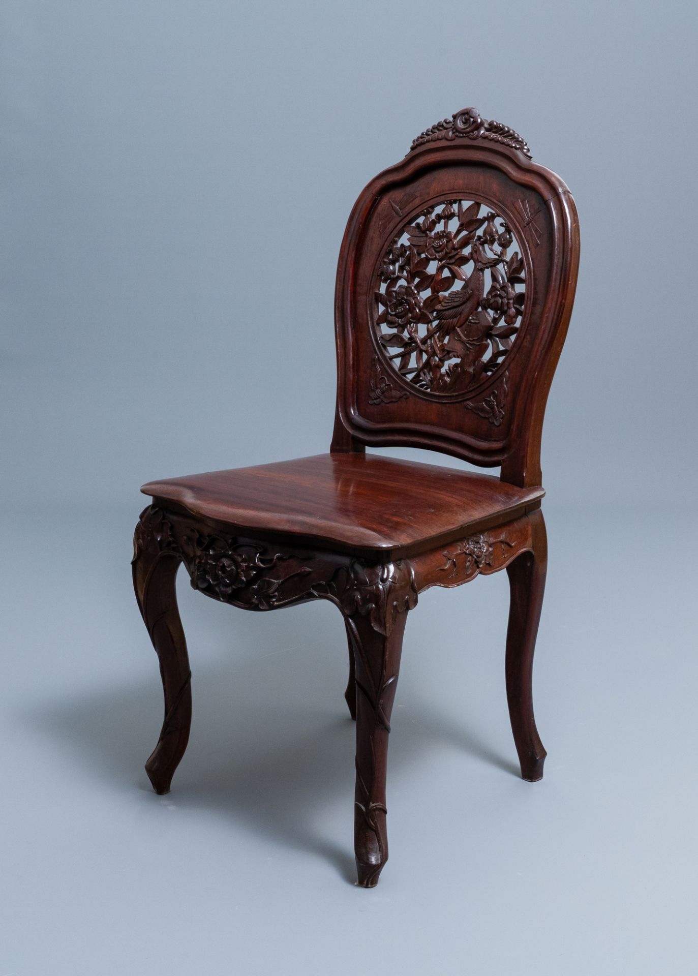 Four wooden chairs with reticulated backs, Macao or Portuguese colonial, 19th C. - Image 5 of 47