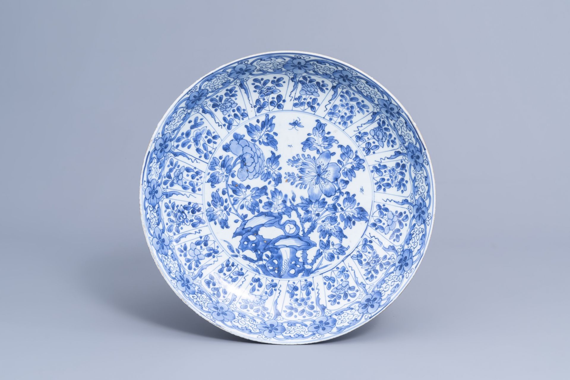 A Chinese blue and white charger with floral design, Kangxi