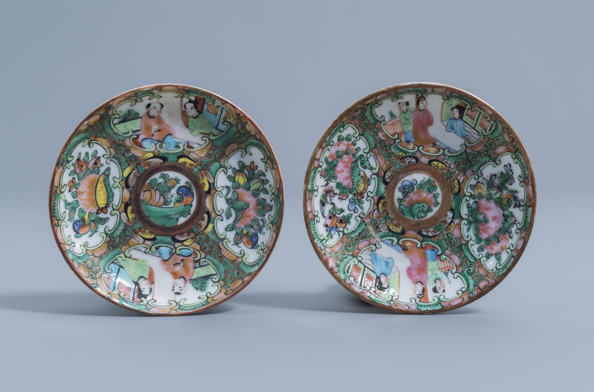 A varied collection of Chinese Canton famille rose porcelain, 19th/20th C. - Image 22 of 31