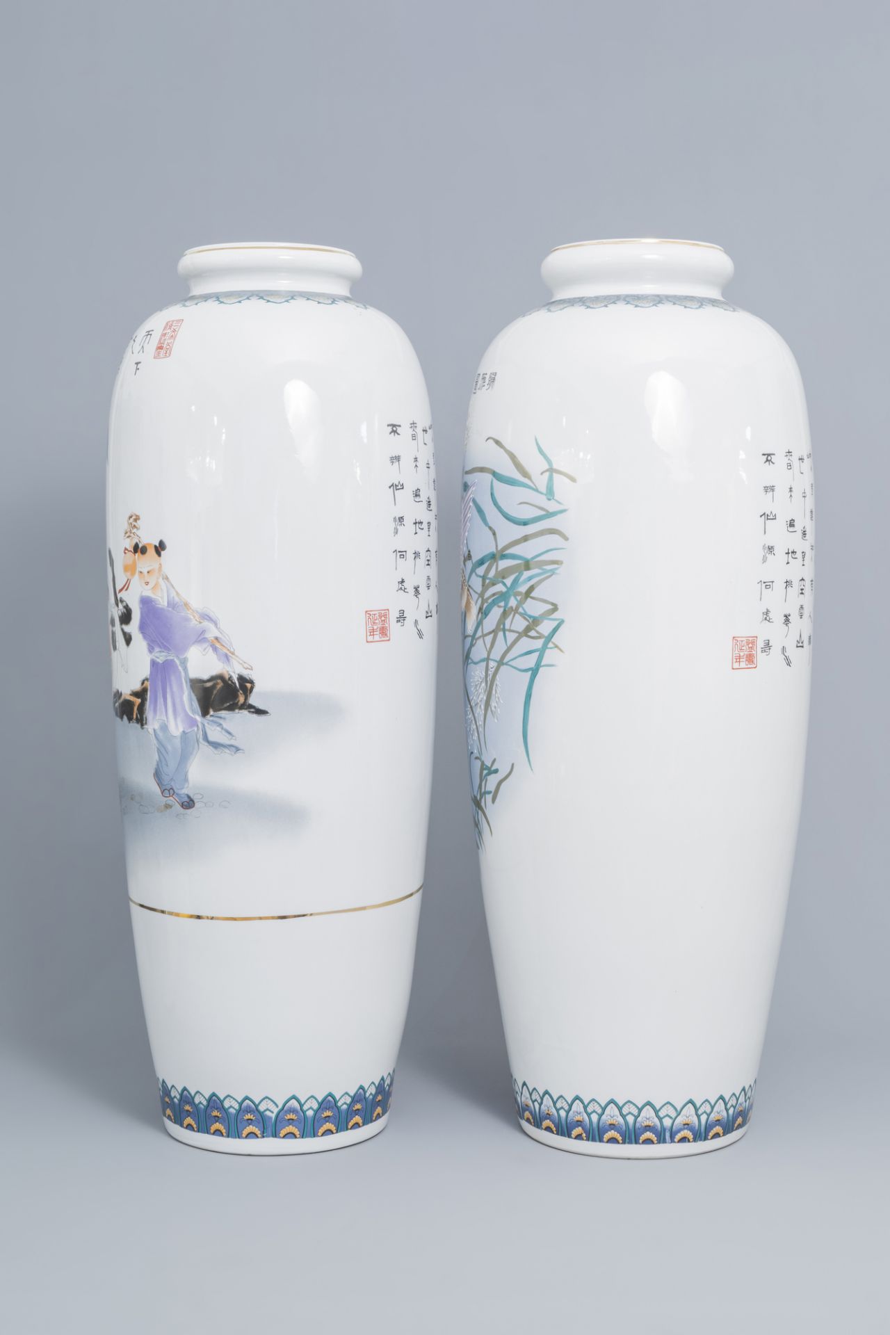 Two large Chinese polychrome vases with ducks and figures in a landscape, 20th C. - Image 5 of 7