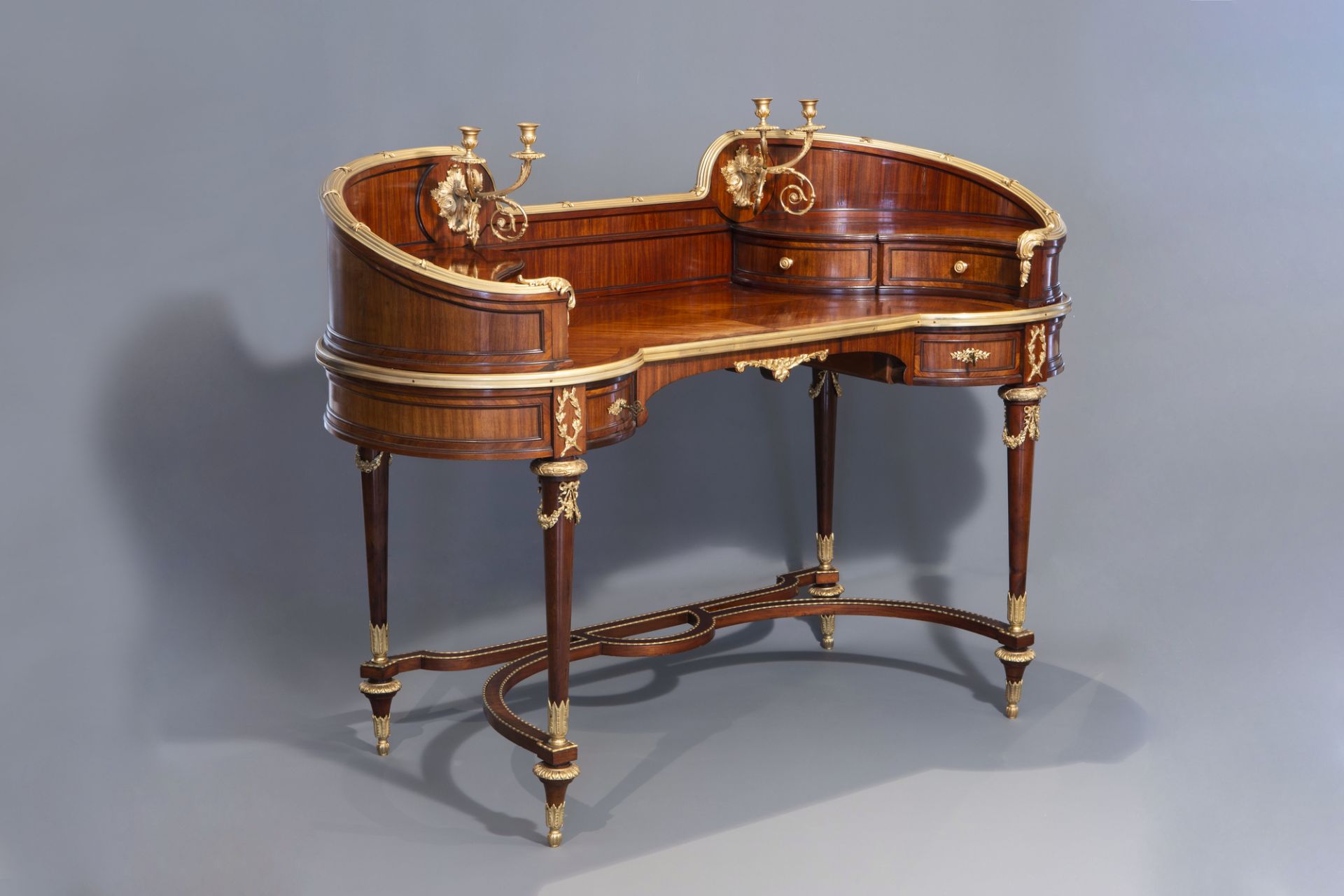 Attributed to Franois Linke (1855-1946): A superb gilt bronze mounted kingwood veneered Louis XVI s