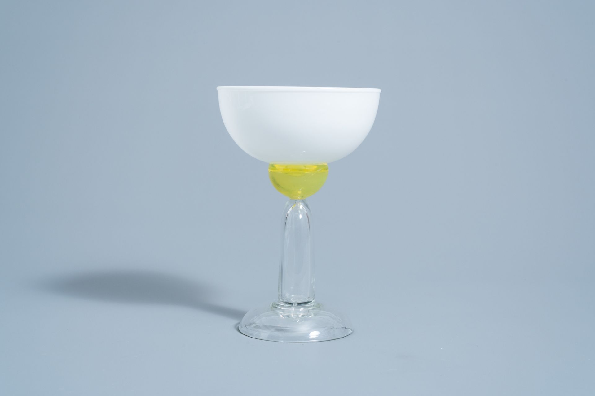 Marco Zanini (1954): 'Beltegeuse' Murano glass glass for Memphis Milano by Toso Vetri d'Arte, [1983] - Image 4 of 9
