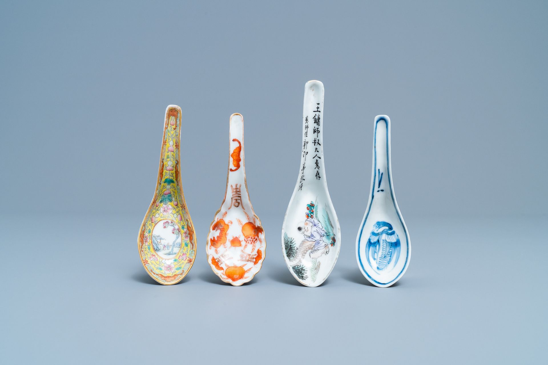 Four various Chinese spoons, 19th/20th C. - Image 3 of 6