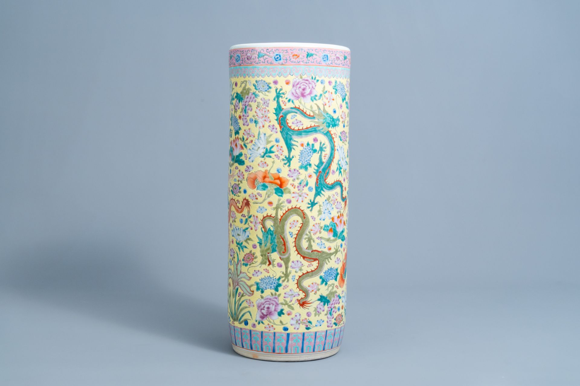 Four various Chinese famille rose vases and a 'dragons' umbrella stand, 20th C. - Image 2 of 13