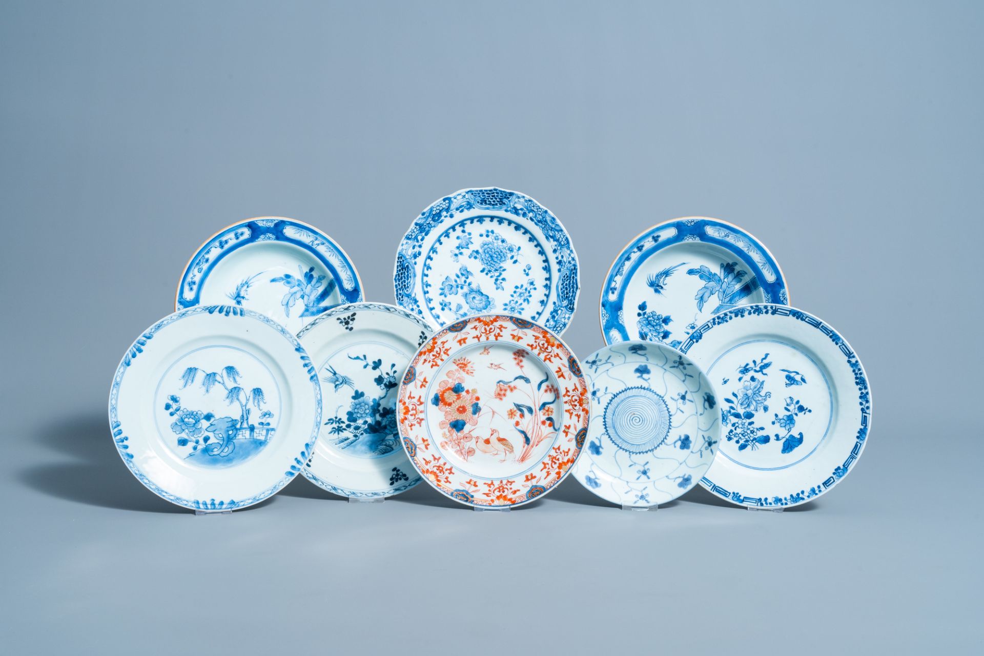 Eight various Chinese blue, white and Imari style plates, 18th/19th C.