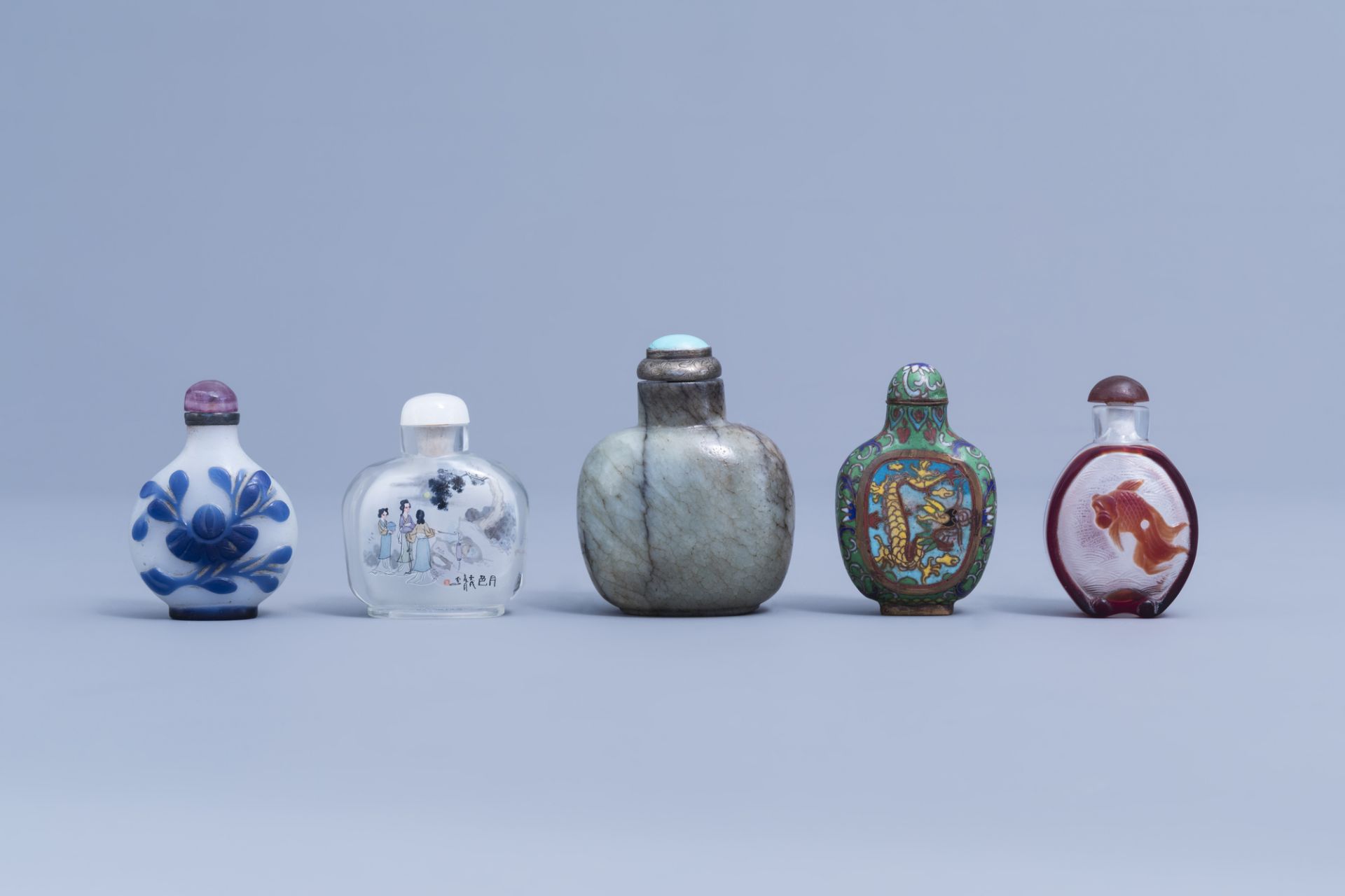 Eleven various Chinese glass and hardstone snuff bottles, 20th C. - Image 2 of 13