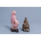 A Chinese polychrome and gilt wooden figure of Guanyin and a pink quartz 'animals' group, 19th/20th