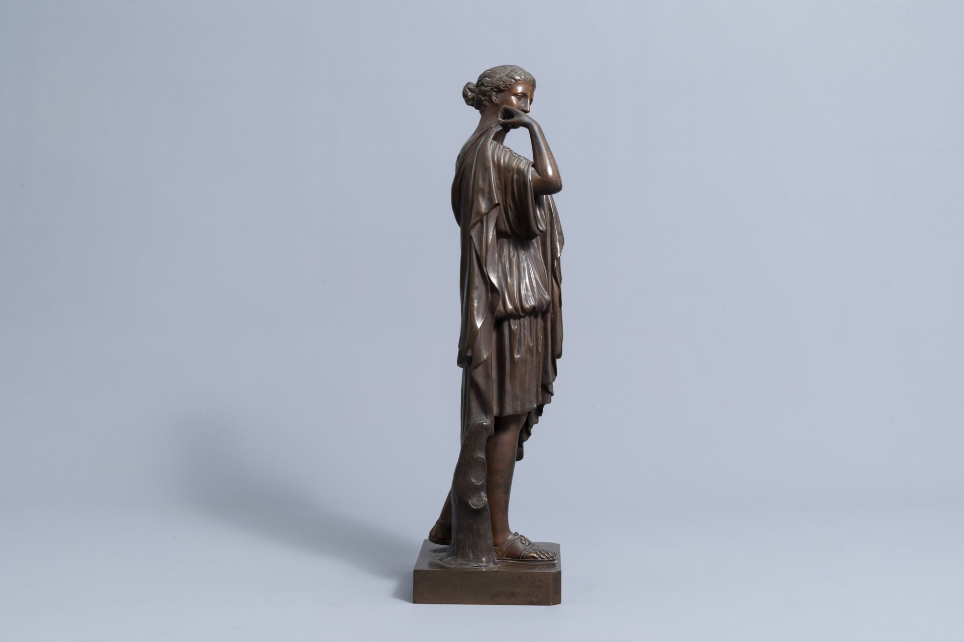 After the antique: Diana de Gabies, patinated bronze, 19th/20th C. - Image 3 of 7