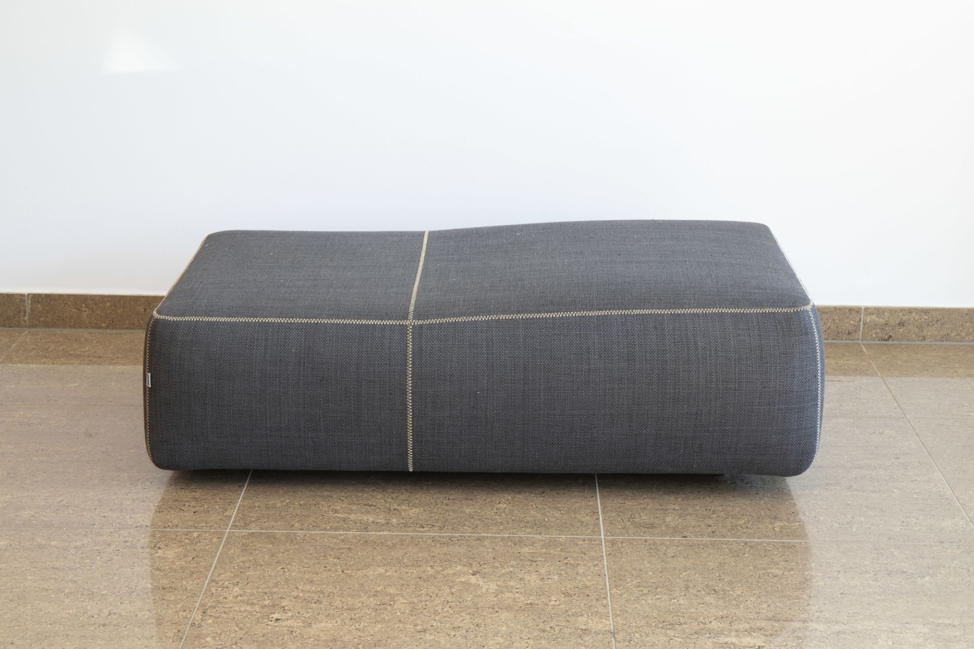 Patricia Urquiola (1961): 'Bend' sofa for B&B Italia, 2010 - Image 16 of 32