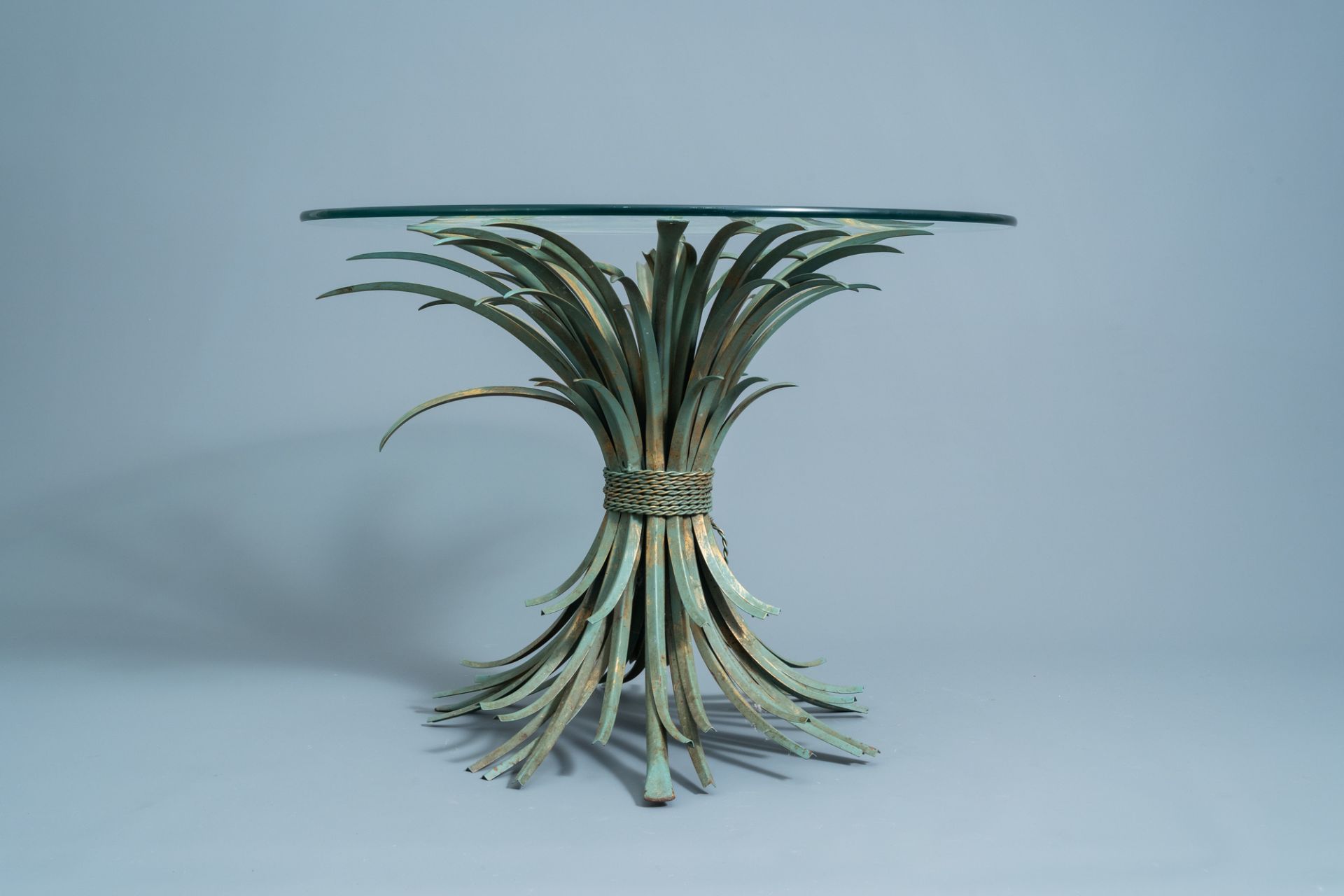 A vintage Coco Chanel style patinated metal coffee table with glass top, second half of the 20th C. - Image 5 of 7