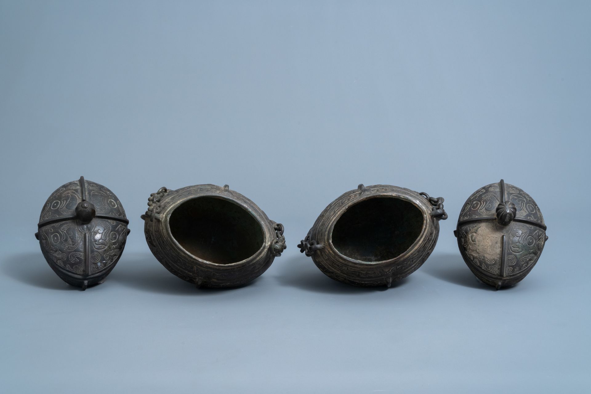 Two Chinese bronze ritual wine vessels, 'you', Ming - Image 5 of 6