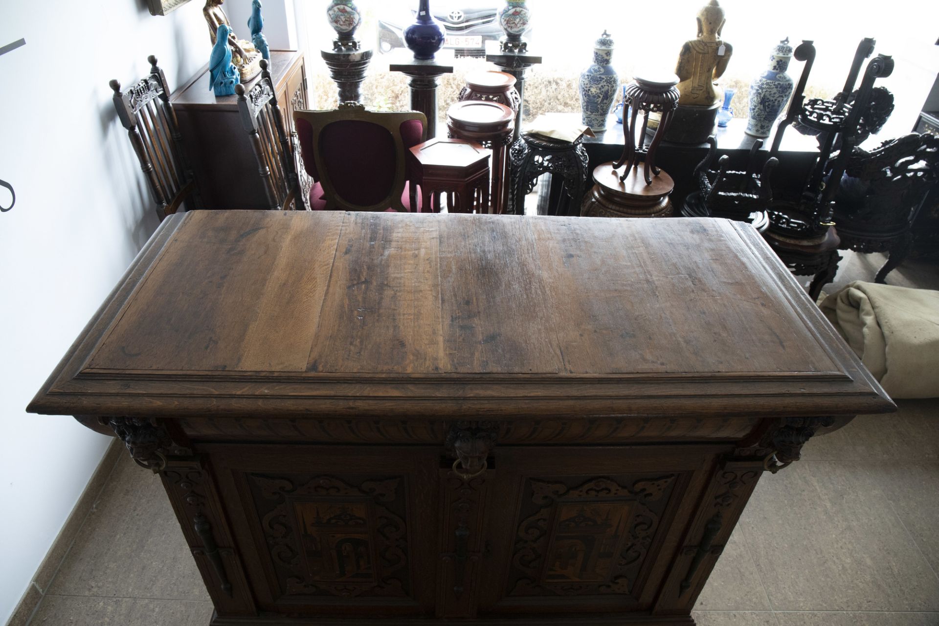 A Flemish oak wooden buffet dresser with architectural design and lion heads, partly 16th C. and lat - Image 7 of 7