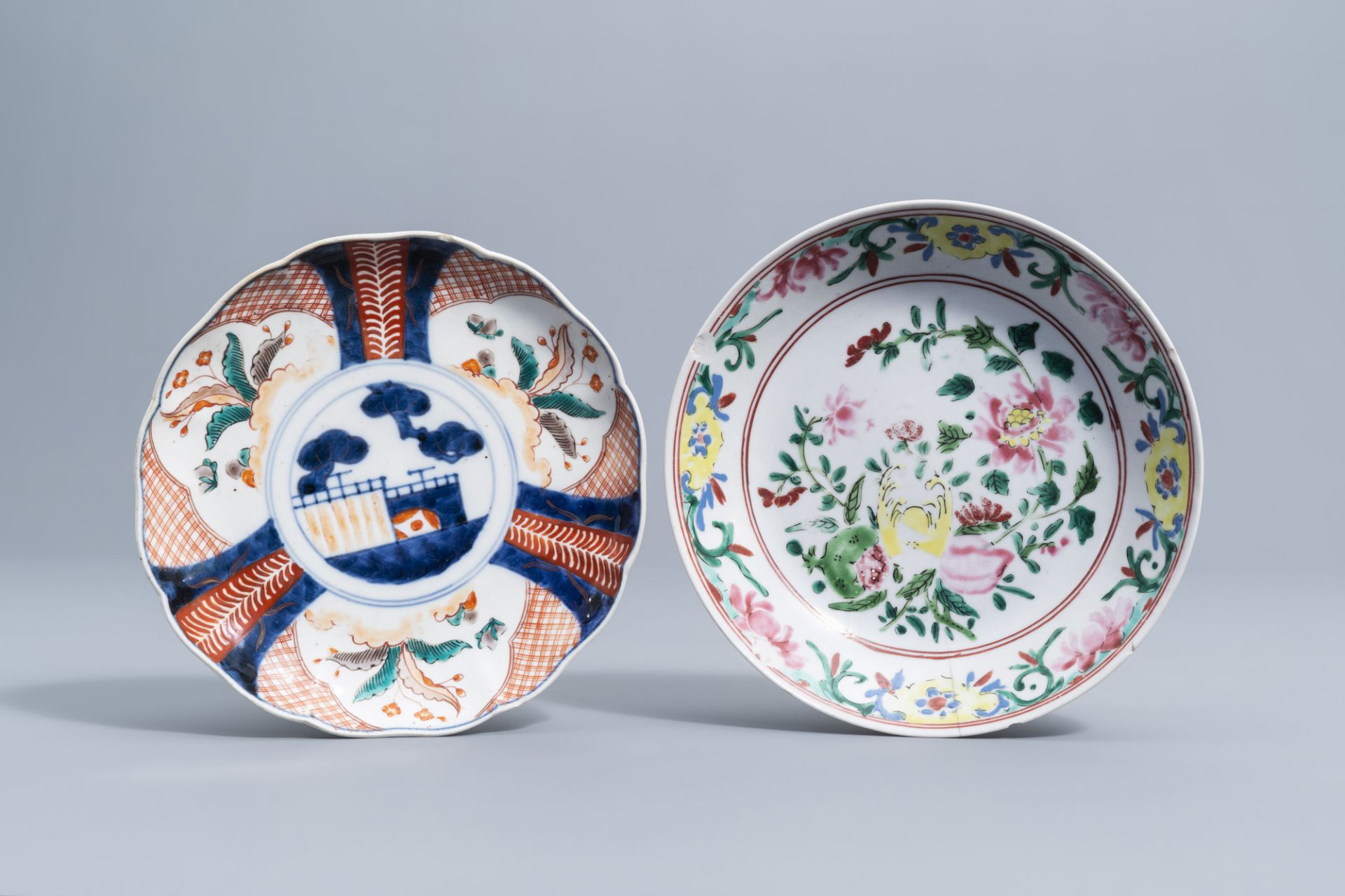 A varied collection of Chinese and Japanese blue, white, famille rose and Imari porcelain and a cloi - Image 2 of 9