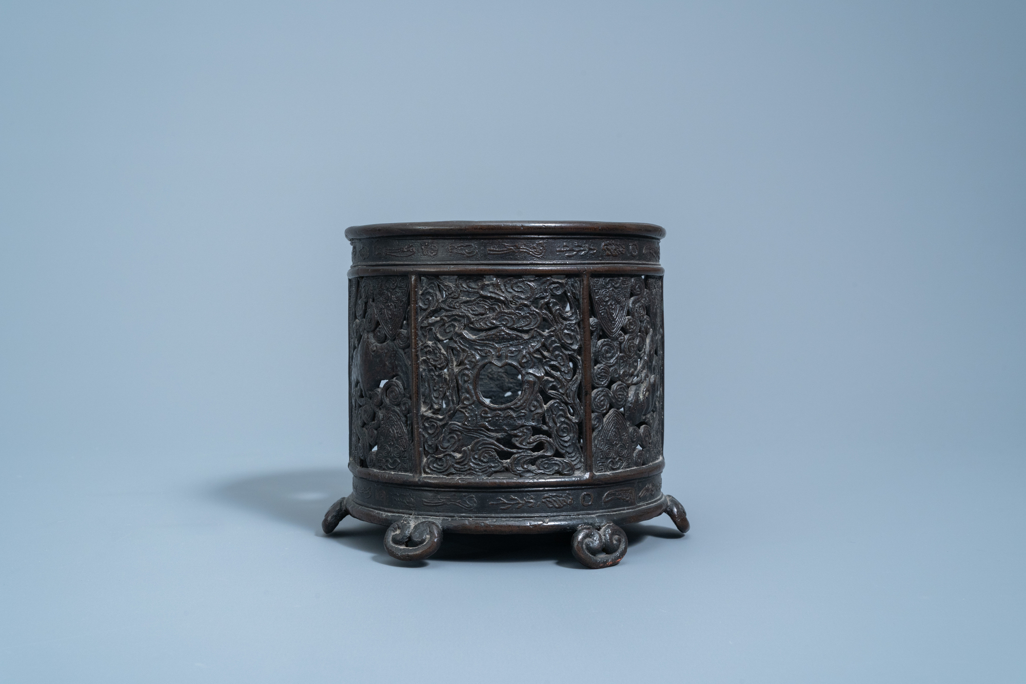 An inscribed Chinese reticulated bronze brush pot, Ming - Image 2 of 7