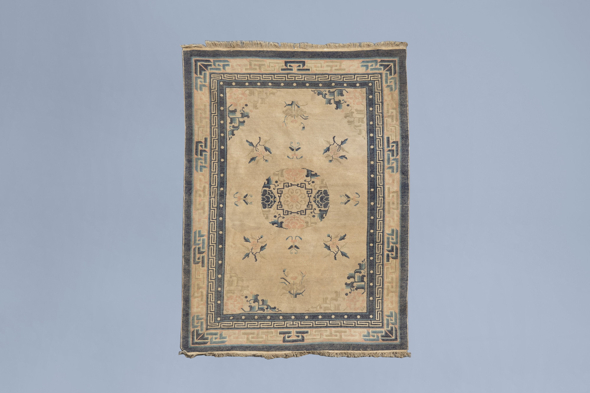 A Chinese 'Peking' rug with floral design, wool on cotton, first half of the 20th C. - Image 2 of 3