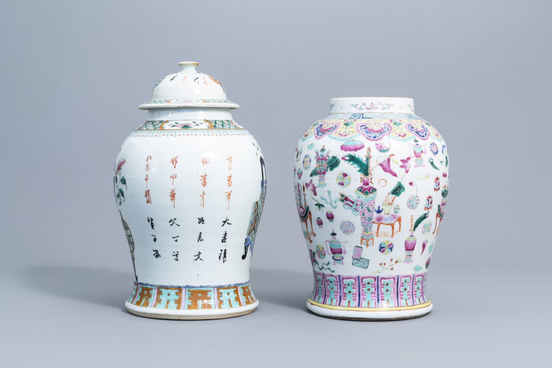 A Chinese famille rose vase and cover with a flower basket and an 'antiquities' vase, 19th C. - Image 4 of 8