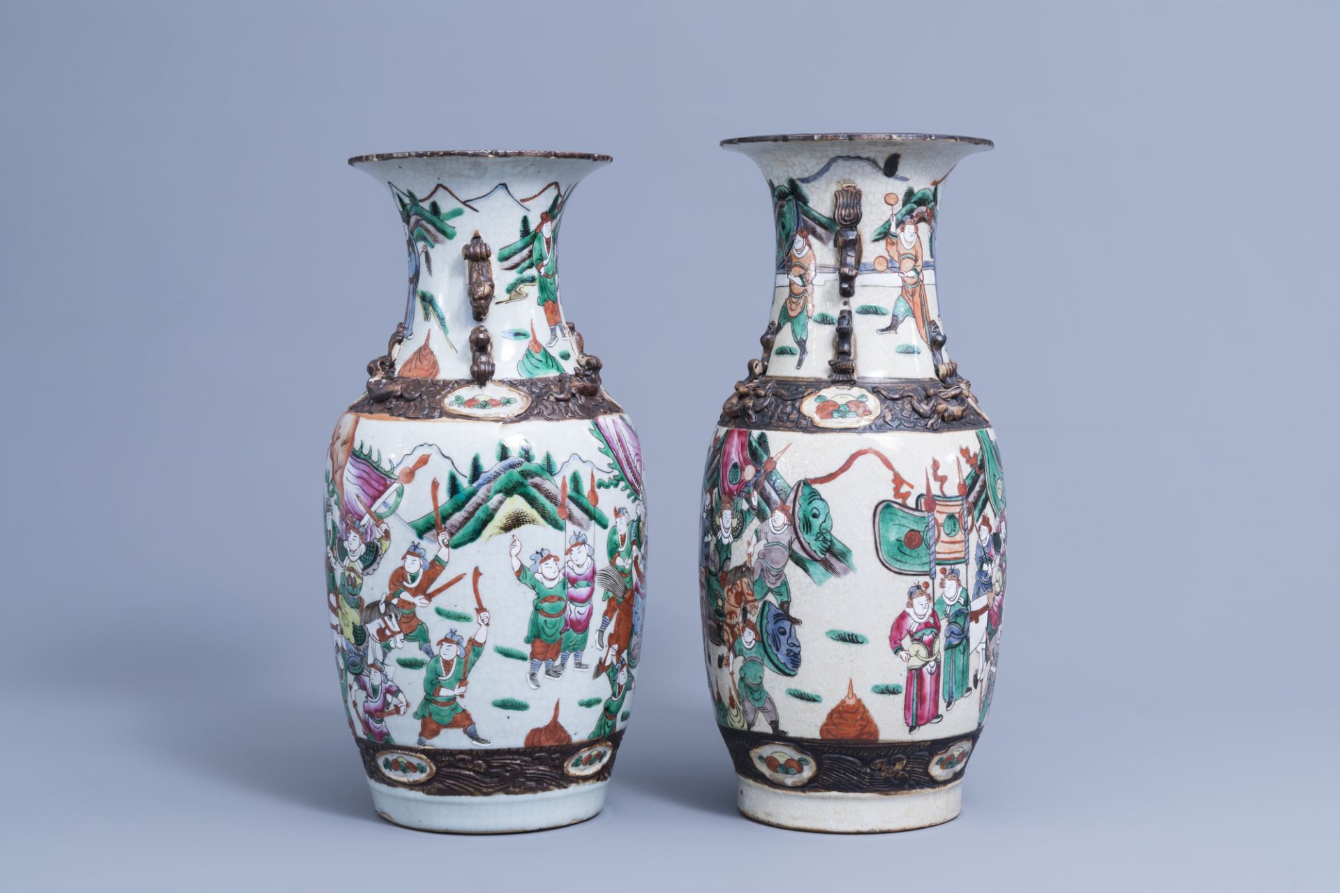 Two Chinese Nanking crackle glazed famille rose vases with warrior scenes, 19th/20th C. - Image 2 of 6