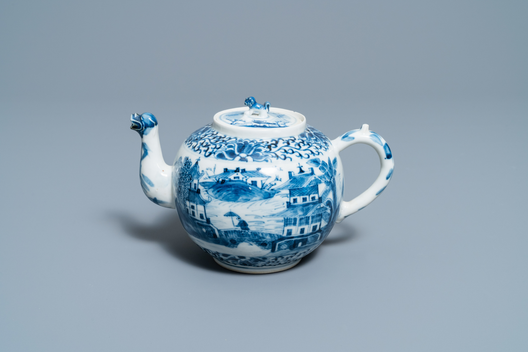 A Chinese blue and white teapot and cover with figures in a landscape, 19th C. - Image 2 of 11
