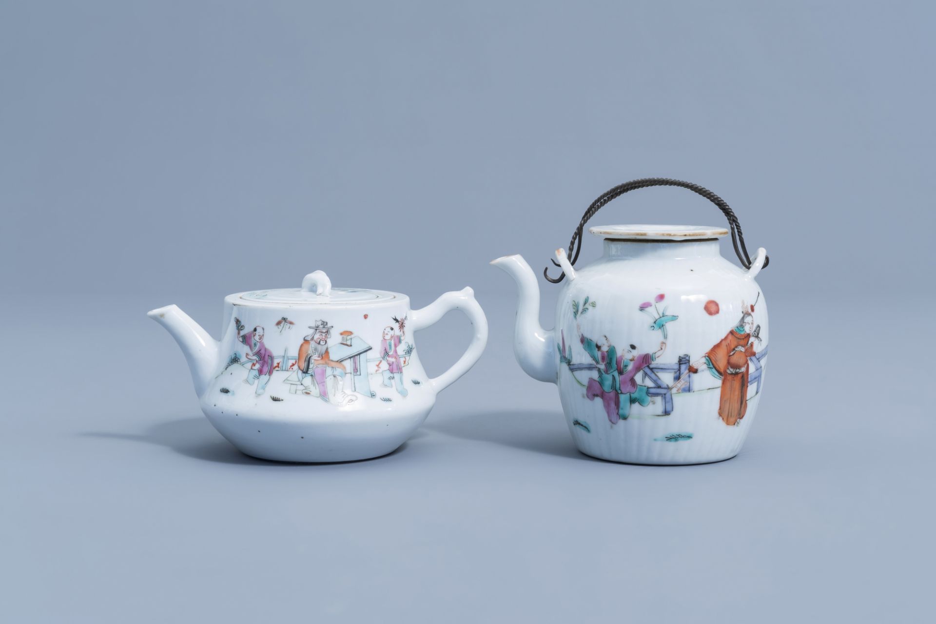 A varied collection of Chinese qianjiang cai and famille rose porcelain, 19th/20th C. - Image 4 of 24