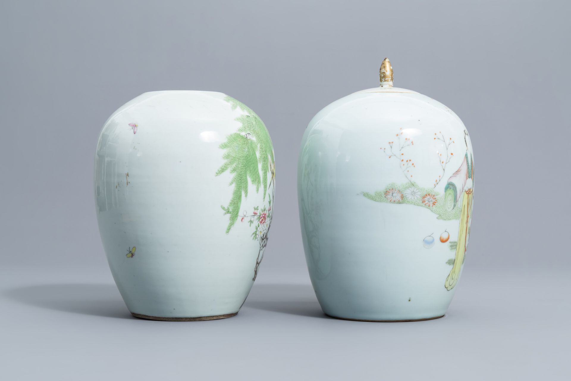Five various Chinese famille rose and qianjiang cai ginger jars, 19th/20th C. - Image 9 of 15
