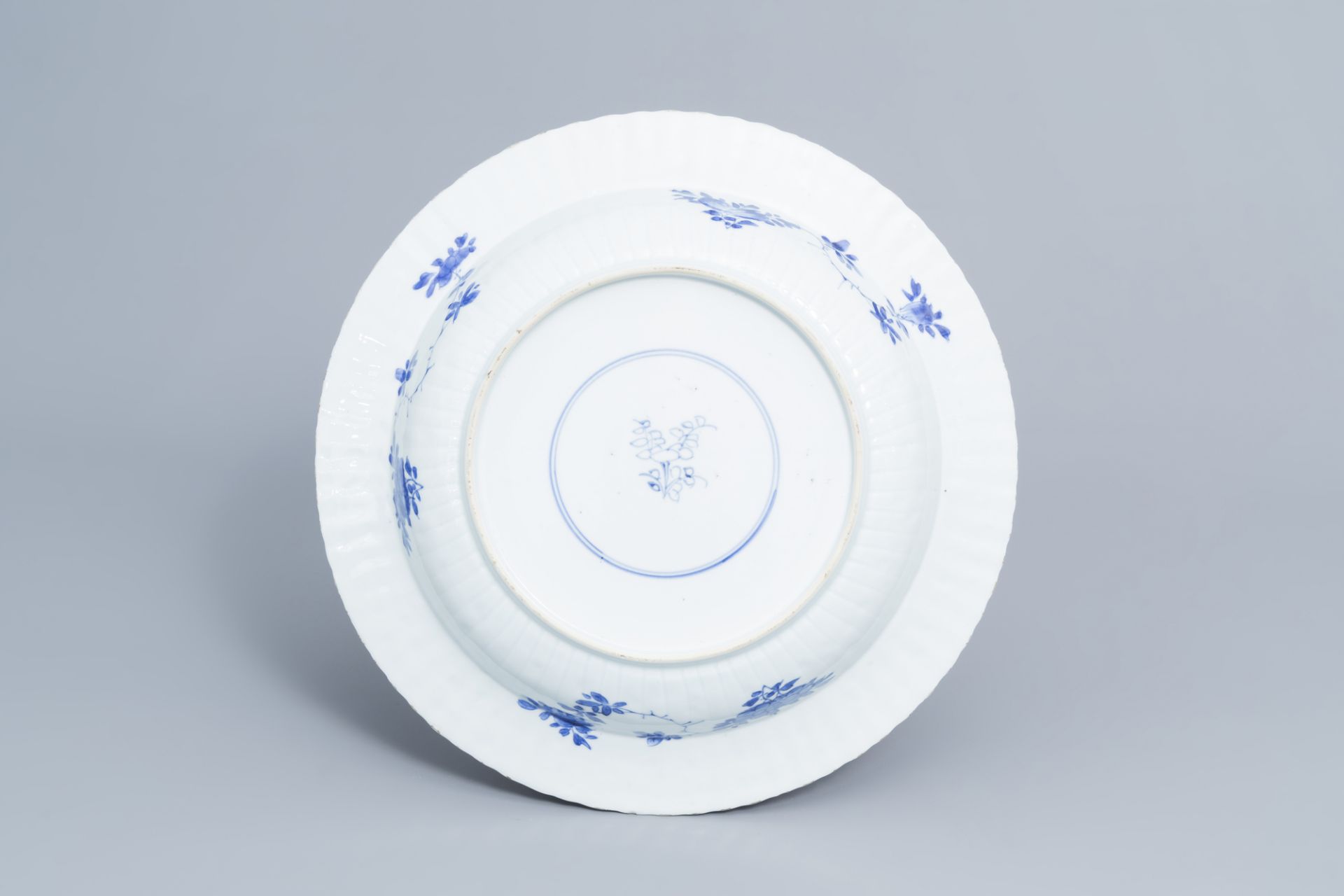 A pair of Chinese blue and white 'pheasant' chargers, Kangxi - Image 5 of 8