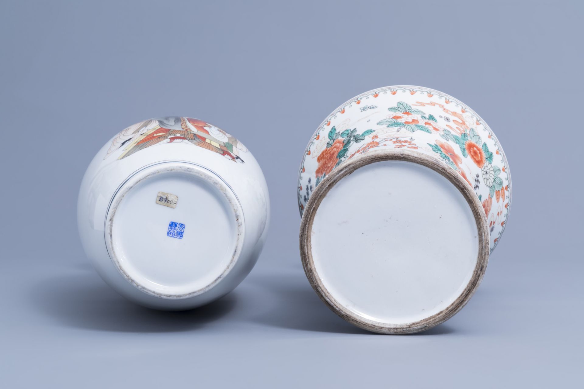 Three various Chinese famille verte and polychrome vases, 20th C. - Image 7 of 13